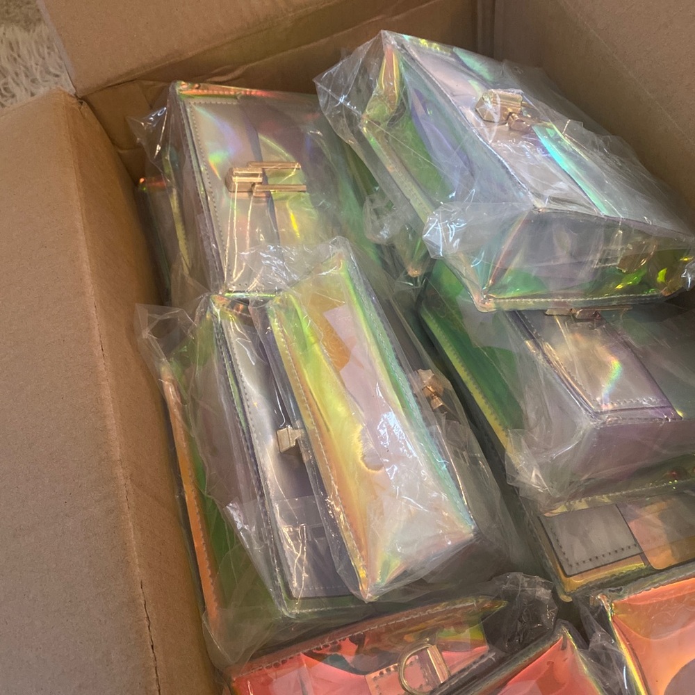 Purses - Picture 3 of 3